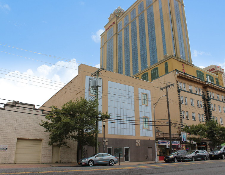 2718-2720 Atlantic Ave, Atlantic City, NJ for sale - Building Photo - Image 1 of 1