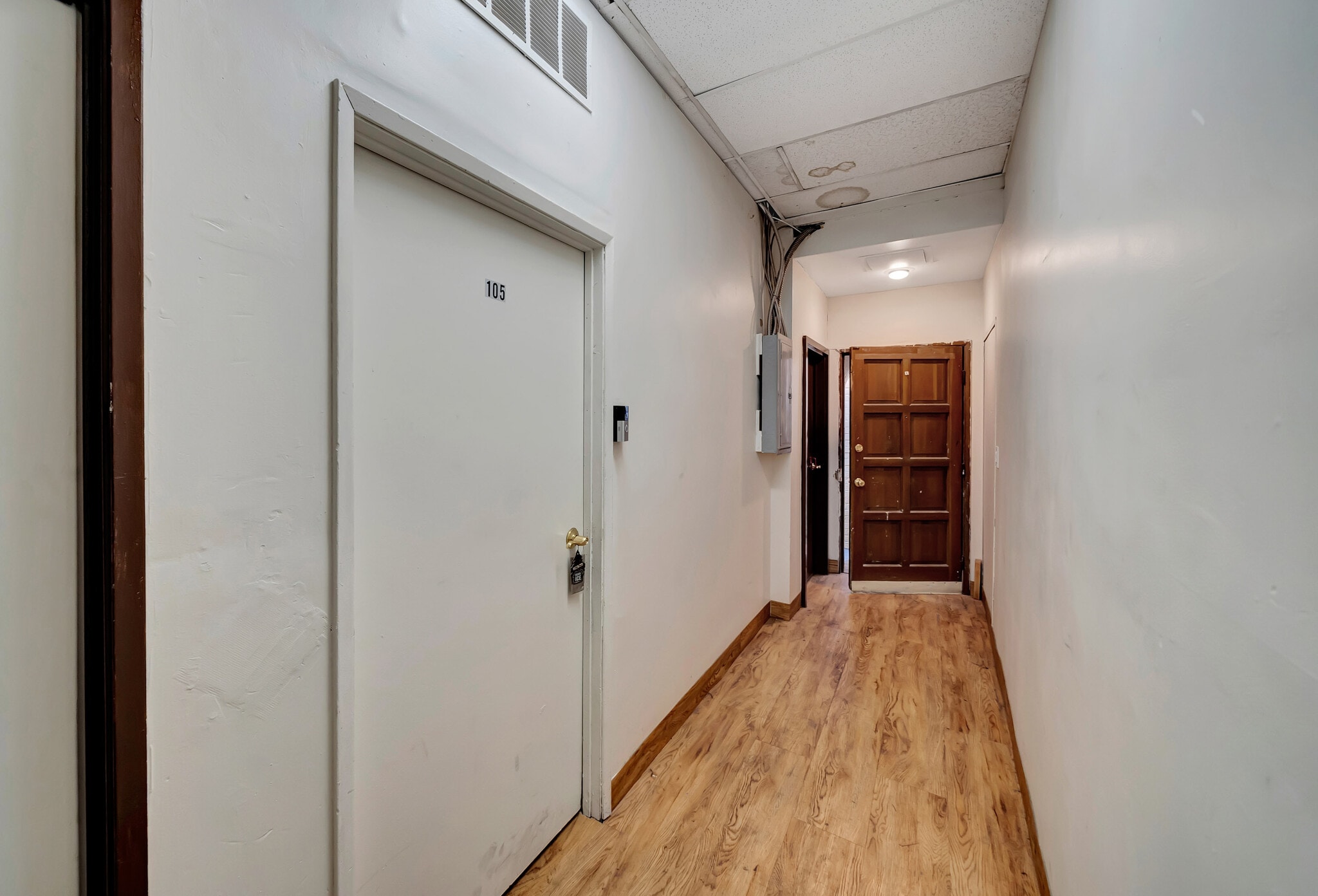 14526 Haynes St, Van Nuys, CA for lease Building Photo- Image 1 of 8