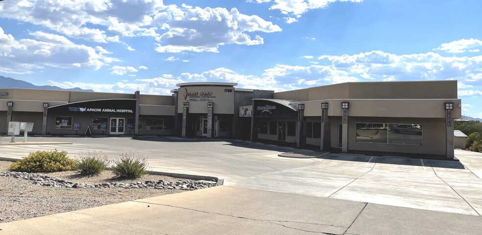 1700 S Highway 92, Sierra Vista, AZ for lease - Primary Photo - Image 1 of 1