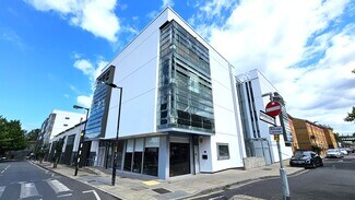 Plus de détails pour 41-75 Consort Rd, Londres - Commerce de détail à louer