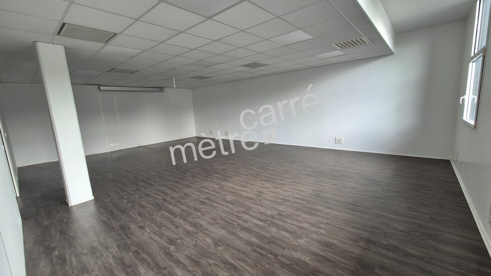 Rue Mère Teresa, Saint-Herblain à vendre - Photo du bâtiment - Image 2 de 6