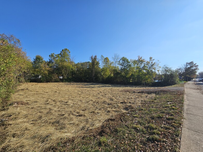 1364 Gunbarrel Rd, Chattanooga, TN for sale - Building Photo - Image 2 of 8