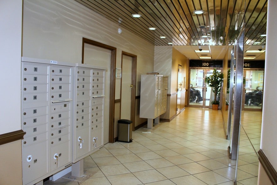 160 NW 176th St, Miami Gardens, FL for lease - Interior Photo - Image 3 of 11