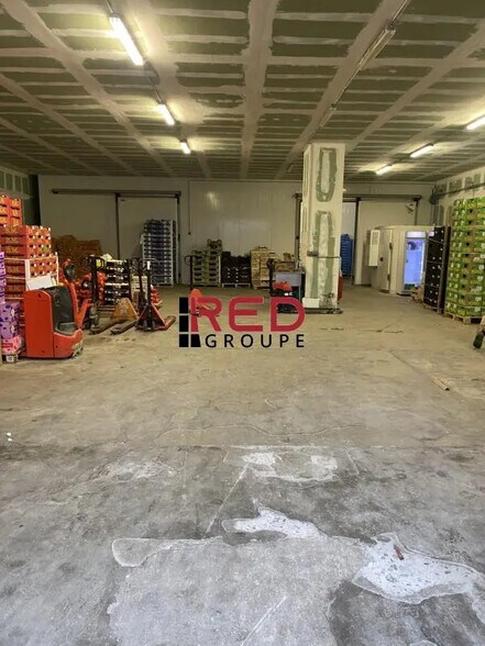 Industrial in Châteauneuf-le-Rouge for lease - Building Photo - Image 2 of 7