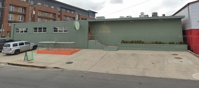 More details for 125 W Grayson St, San Antonio, TX - Retail for Lease