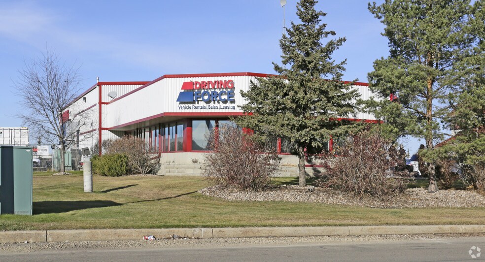 8336 Sparrow Cres, Leduc, AB à louer - Photo du bâtiment - Image 2 de 4