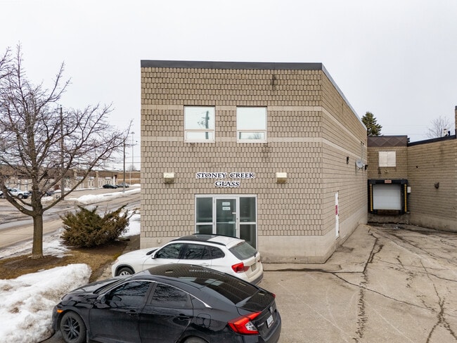 More details for 504 Kenora Ave, Hamilton, ON - Industrial for Lease