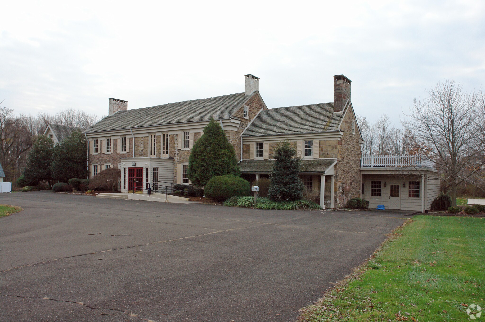 552 Washington Crossing Rd, Newtown, PA à vendre Photo principale- Image 1 de 5