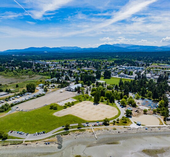 198 Island Hwy E, Parksville, BC à louer - Aérien - Image 3 de 4