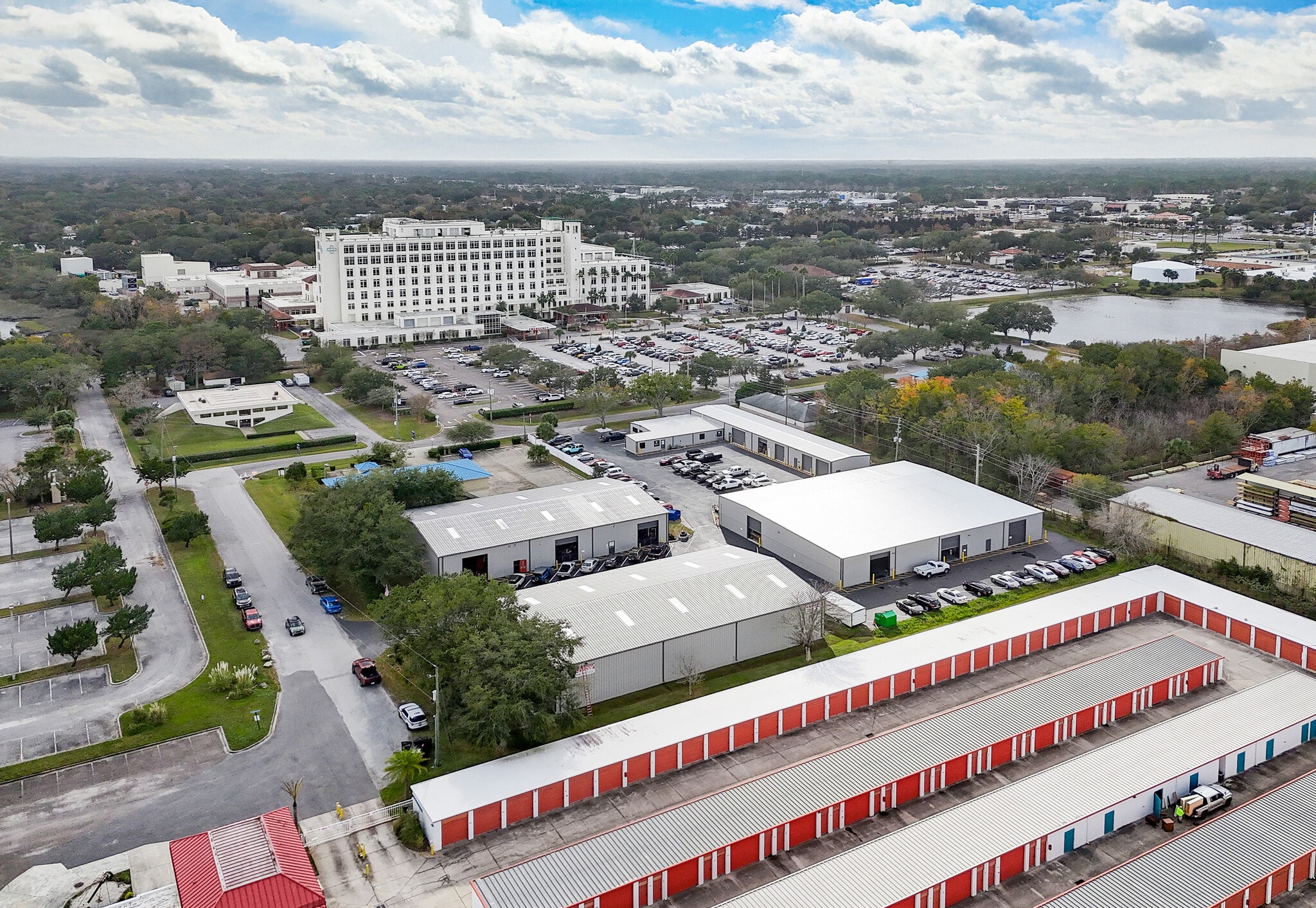 7 SAN BARTOLA DR & 1-3 WILLARD DR portefeuille de 4 propriétés à vendre sur LoopNet.ca Photo principale- Image 1 de 9