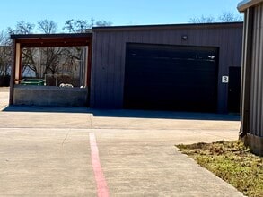 124 Industrial Dr, Boerne, TX for lease Interior Photo- Image 1 of 3