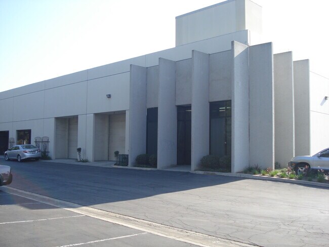 Plus de détails pour 1700-1790 Evergreen St, Duarte, CA - Industriel à louer