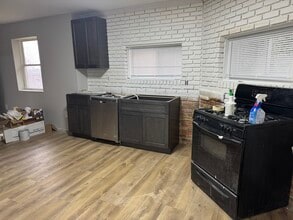 922 Ridge Rd Se, Washington, DC à louer Photo intérieure- Image 1 de 16