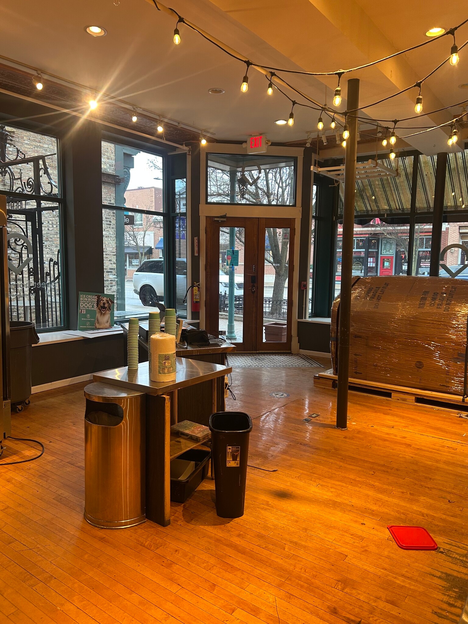 518-534 N Milwaukee Ave, Libertyville, IL à louer Photo intérieure- Image 1 de 4