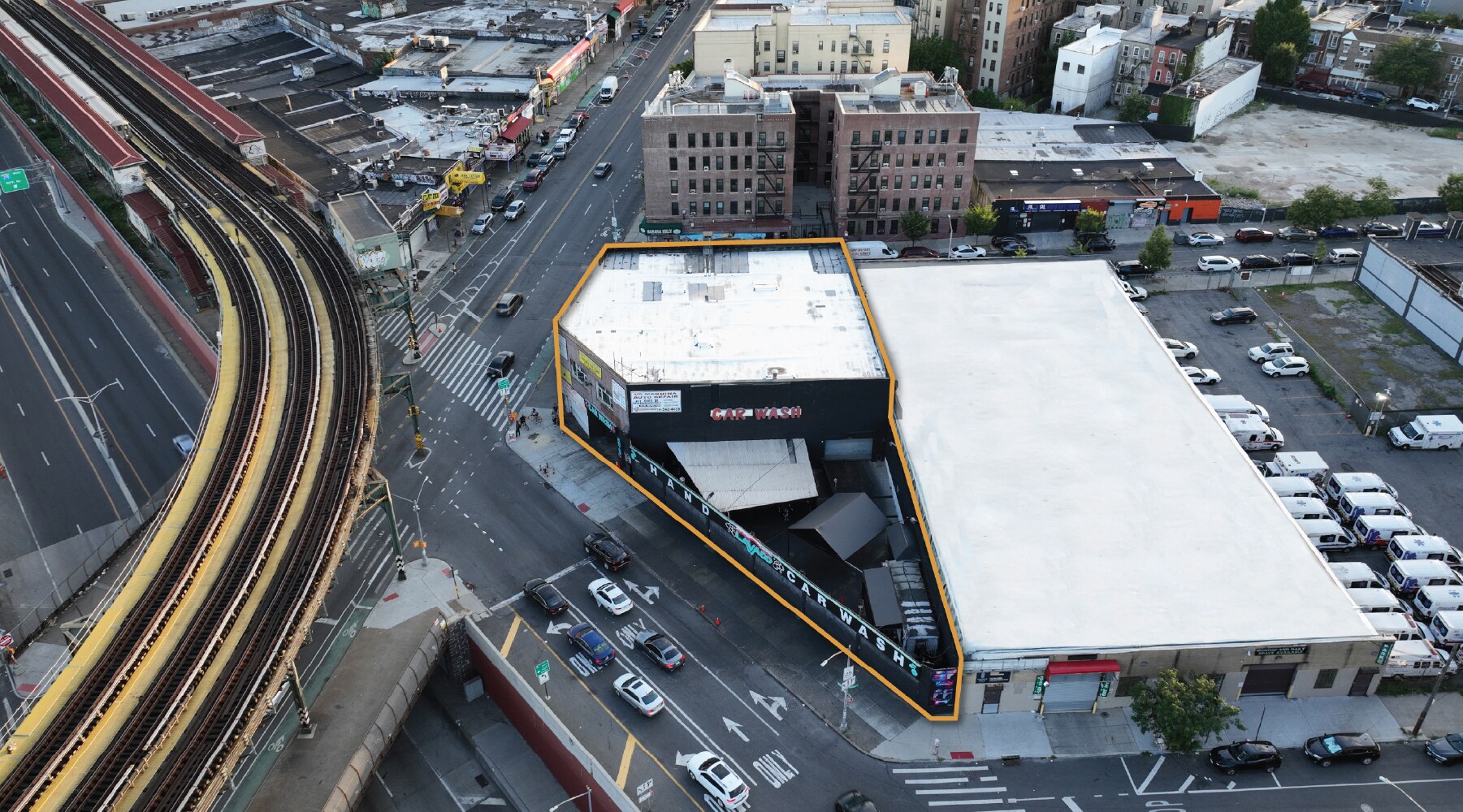 1301 Westchester Ave, Bronx, NY à vendre Photo principale- Image 1 de 6