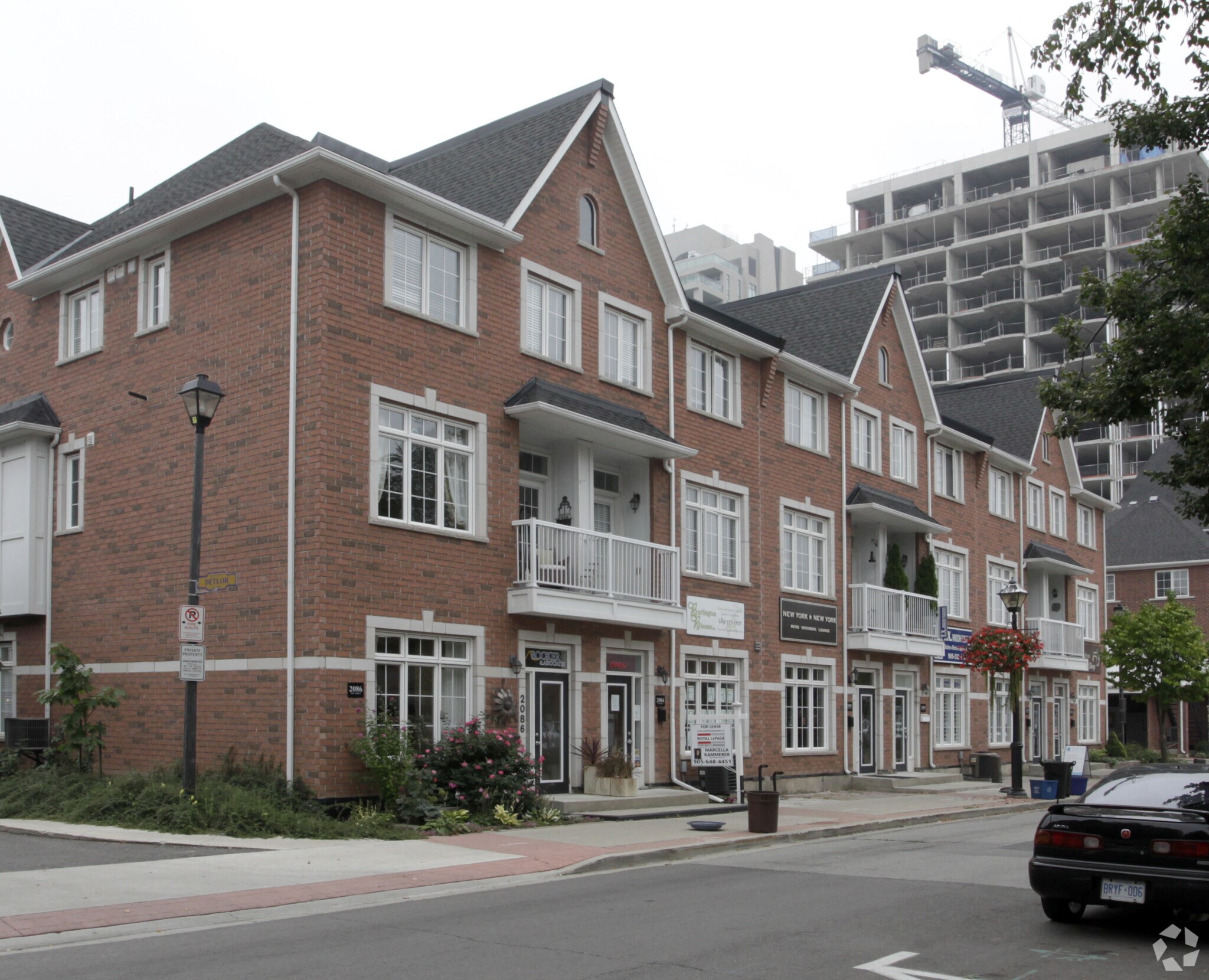 2084 Pine St, Burlington, ON à vendre Photo principale- Image 1 de 1