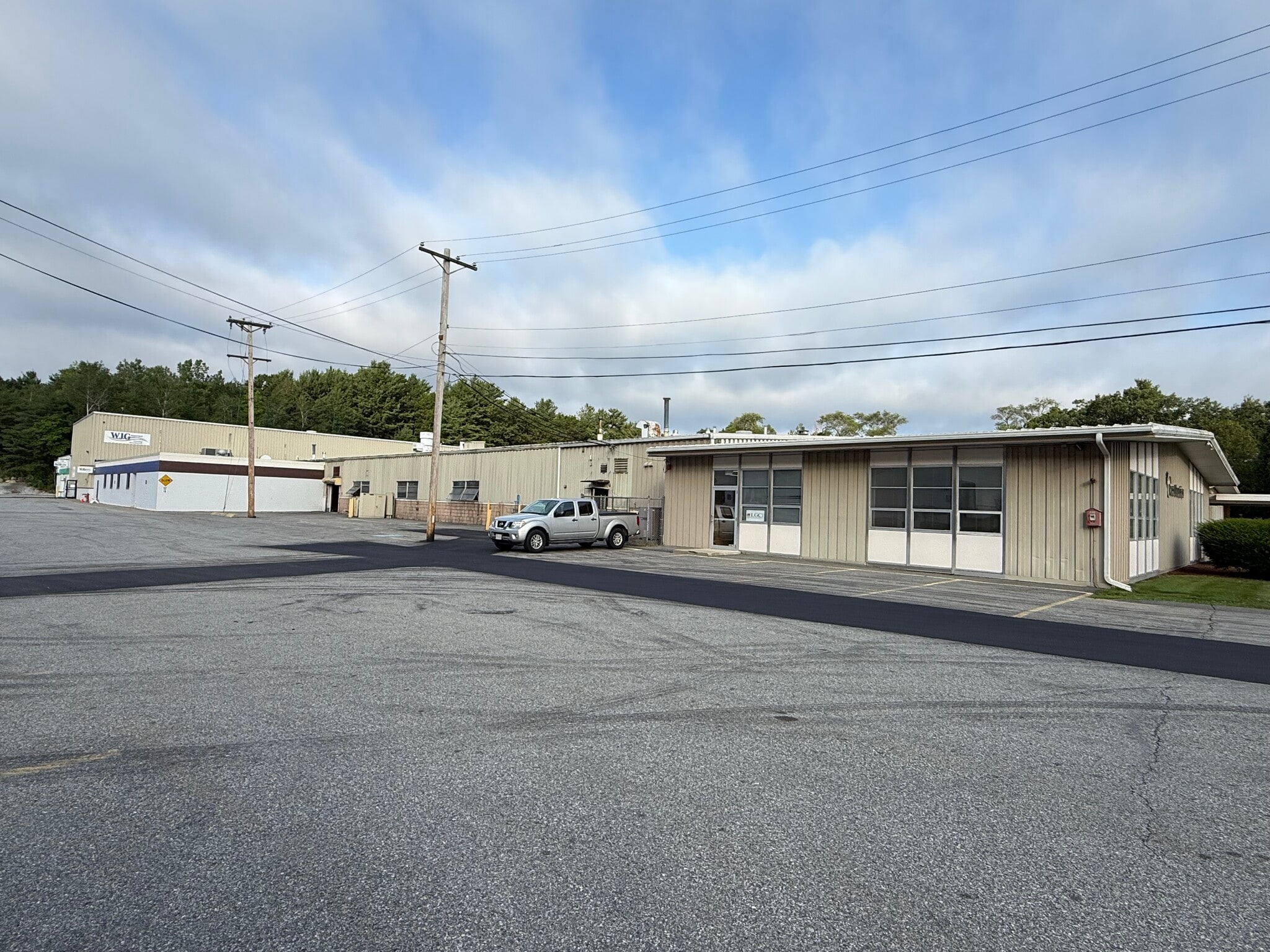 100 Chelmsford Rd, Billerica, MA for lease Primary Photo- Image 1 of 6