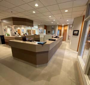 911 Yates St, Victoria, BC à louer Photo intérieure- Image 1 de 5