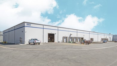 550 Coney Island Dr, Sparks, NV à louer Photo intérieure- Image 1 de 1