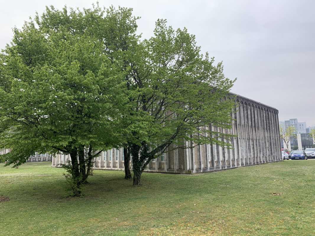 Office in Bordeaux for lease Building Photo- Image 1 of 11