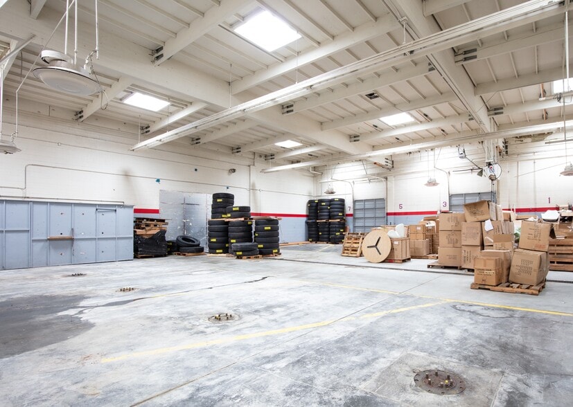 4343 Peralta Blvd, Fremont, CA for lease - Interior Photo - Image 2 of 6