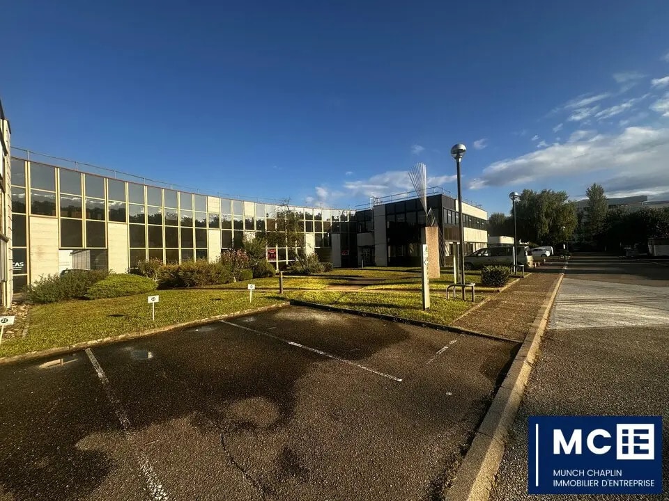 Office in Strasbourg for lease Building Photo- Image 1 of 7