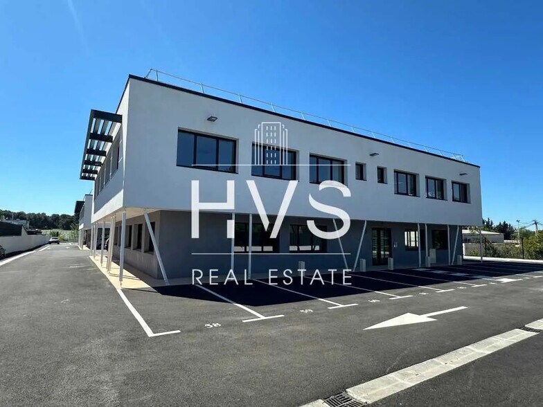 Bureau dans Éguilles à vendre - Photo du bâtiment - Image 3 de 13