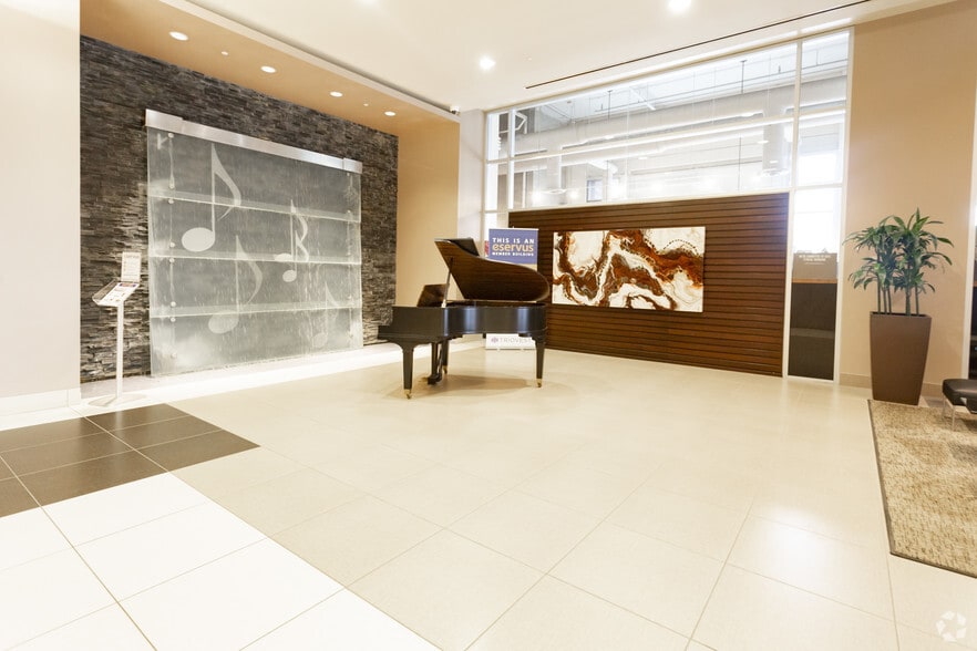 1100 1st St SE, Calgary, AB for lease - Lobby - Image 3 of 27