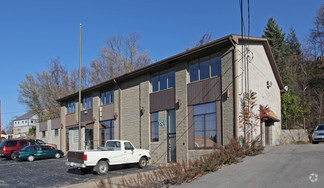 More details for 41 Terence Dr, Pleasant Hills, PA - Office, Industrial for Lease