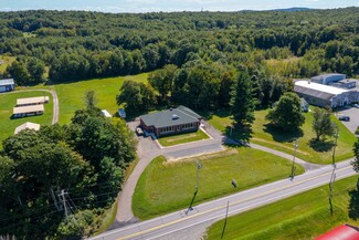 Plus de détails pour 429 Daleville, Covington Township, PA - Vente au détail à louer