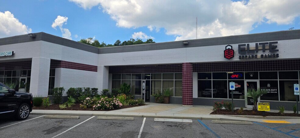 966 Houston Northcutt Blvd, Mount Pleasant, SC for lease - Building Photo - Image 2 of 8