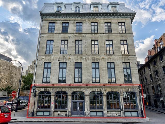 3 Rue de la Commune E, Montréal, QC à vendre Photo du bâtiment- Image 1 de 8
