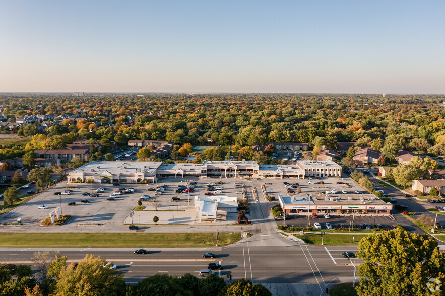 1101-1275 E Butterfield Rd, Wheaton, IL for lease - Aerial - Image 3 of 4