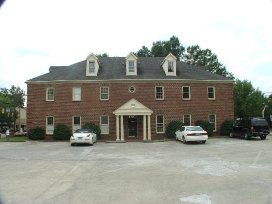 200 Oakland Ave, Rock Hill, SC à louer - Photo du bâtiment - Image 2 de 12
