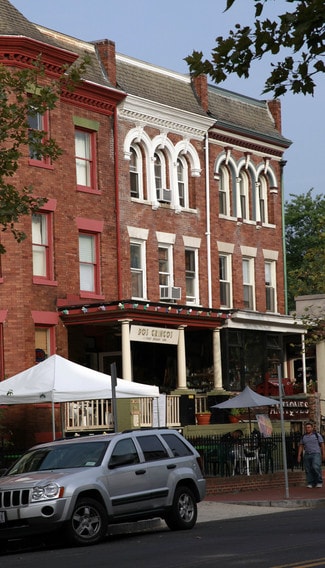 Plus de détails pour 3118 Mt Pleasant St NW, Washington, DC - Commerce de détail à louer