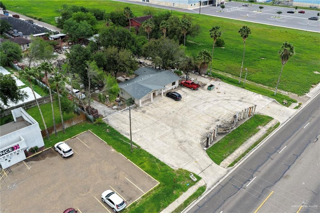 2900 N McColl Rd, McAllen, TX à vendre Aérien- Image 1 de 18