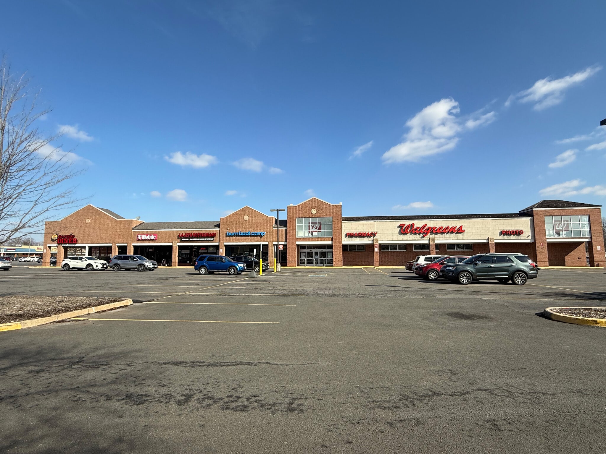 9221-9275 Sudley Rd, Manassas, VA for lease Primary Photo- Image 1 of 4