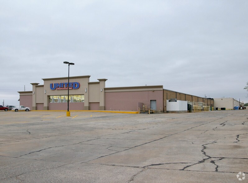 2809-2821 8th St, Woodward, OK à louer - Photo du bâtiment - Image 3 de 3