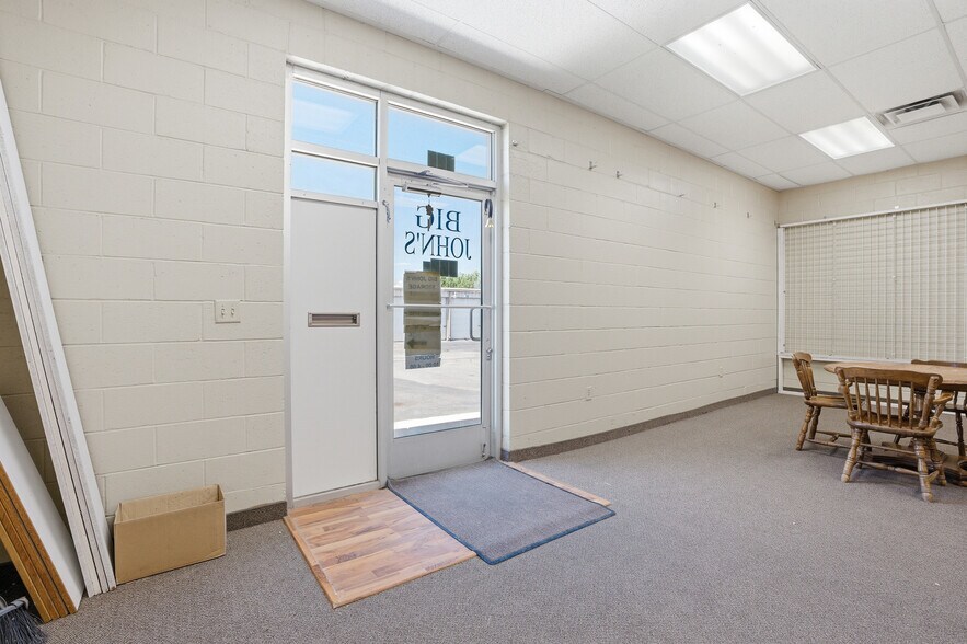 322 W Griffith Rd, Pocatello, ID à louer - Photo du bâtiment - Image 3 de 22