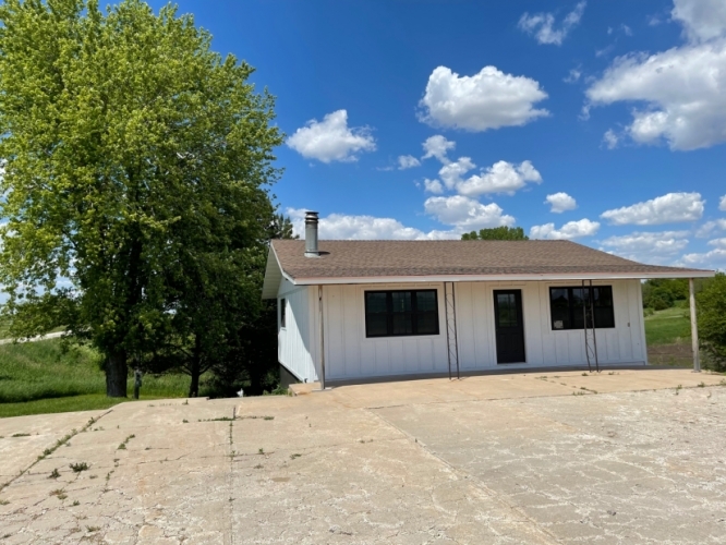 1901 S Lincoln Ave, York, NE for sale - Building Photo - Image 1 of 1