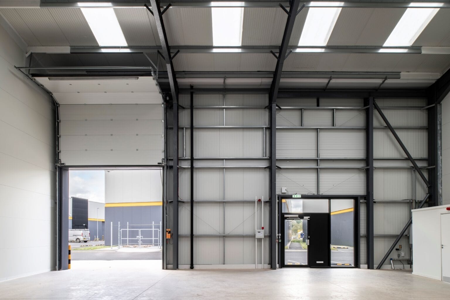 Botany Bay, Chorley for lease Interior Photo- Image 1 of 3