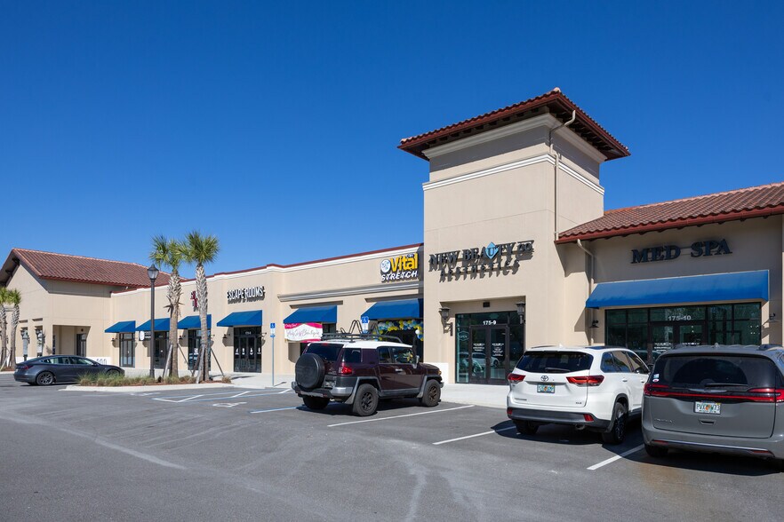 125 Rainier Ln, Saint Johns, FL à louer - Photo du bâtiment - Image 2 de 12