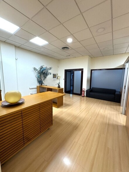 del Leon y Castillo, 229, Las Palmas de Gran Canaria, Las Palmas for lease - Interior Photo - Image 3 of 21