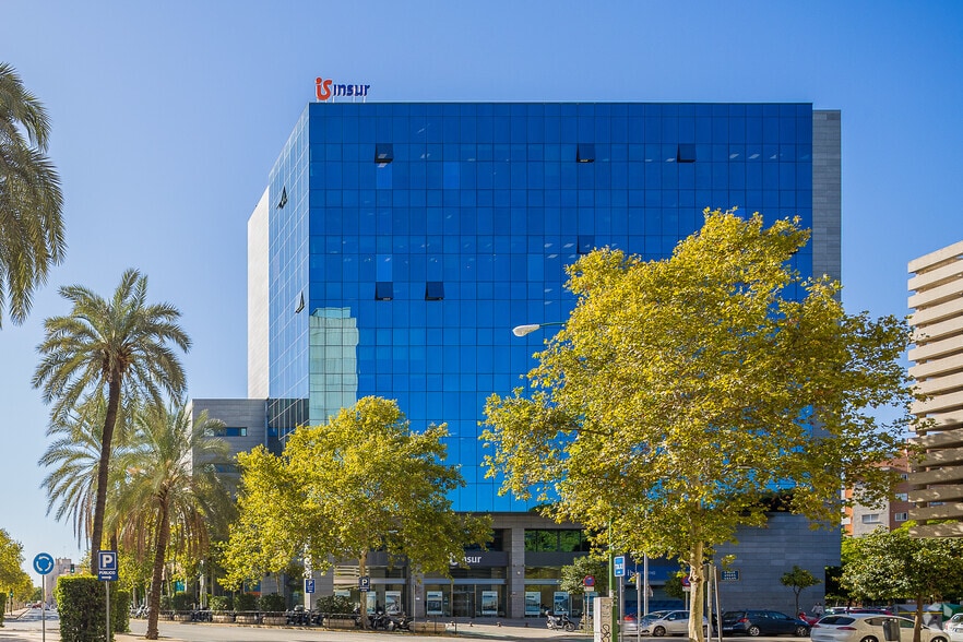 Avenida Diego Martínez Barrio, 10, Sevilla, Sevilla à louer - Photo du bâtiment - Image 3 de 7