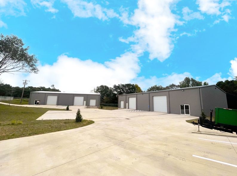 2589 E Phillips Rd, Greer, SC for lease - Building Photo - Image 1 of 4