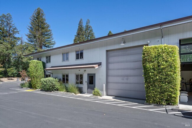 More details for 1229 Grove St, Healdsburg, CA - Industrial for Sale