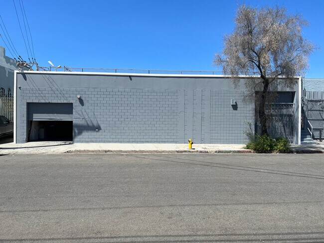 Plus de détails pour 1701 Trinity St, Los Angeles, CA - Industriel à louer