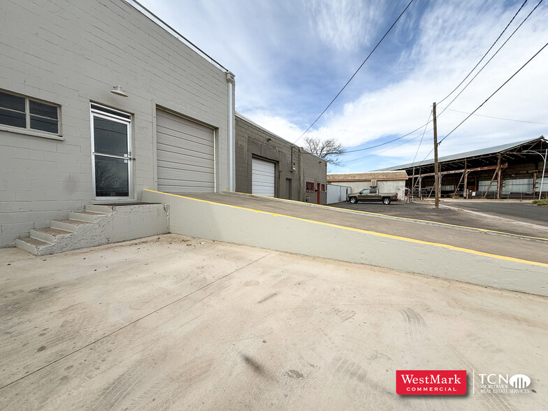2139 Baylor Dr, Lubbock, TX à vendre - Photo du bâtiment - Image 2 de 9