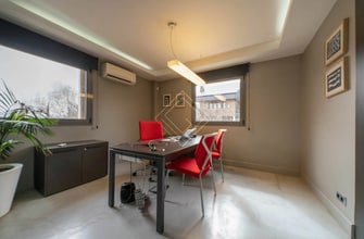 Office in Madrid, Madrid for lease Interior Photo- Image 2 of 12