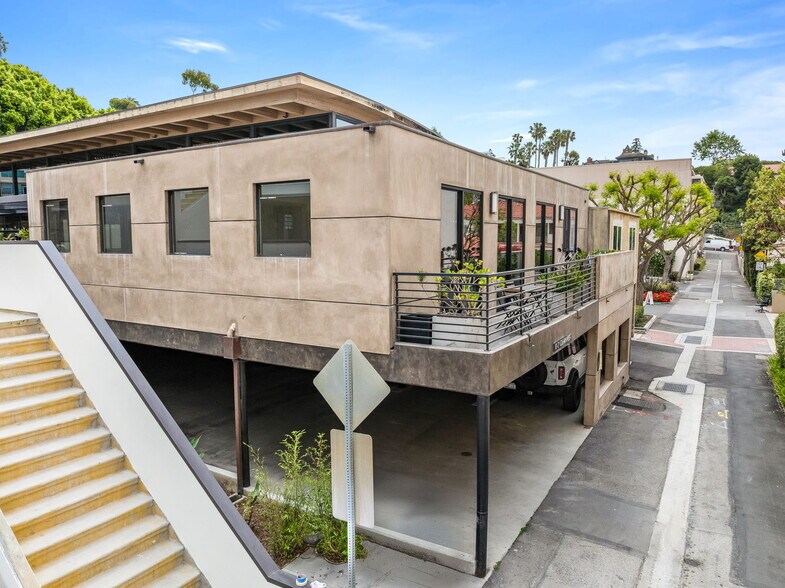 345-349 3rd St, Laguna Beach, CA à vendre - Photo du bâtiment - Image 3 de 15